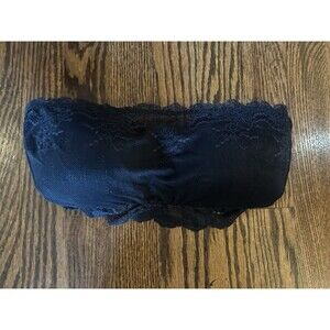 Spanx Undie-Tectable Better Bandeau Strapless Lace Black Bra Size Small Boho